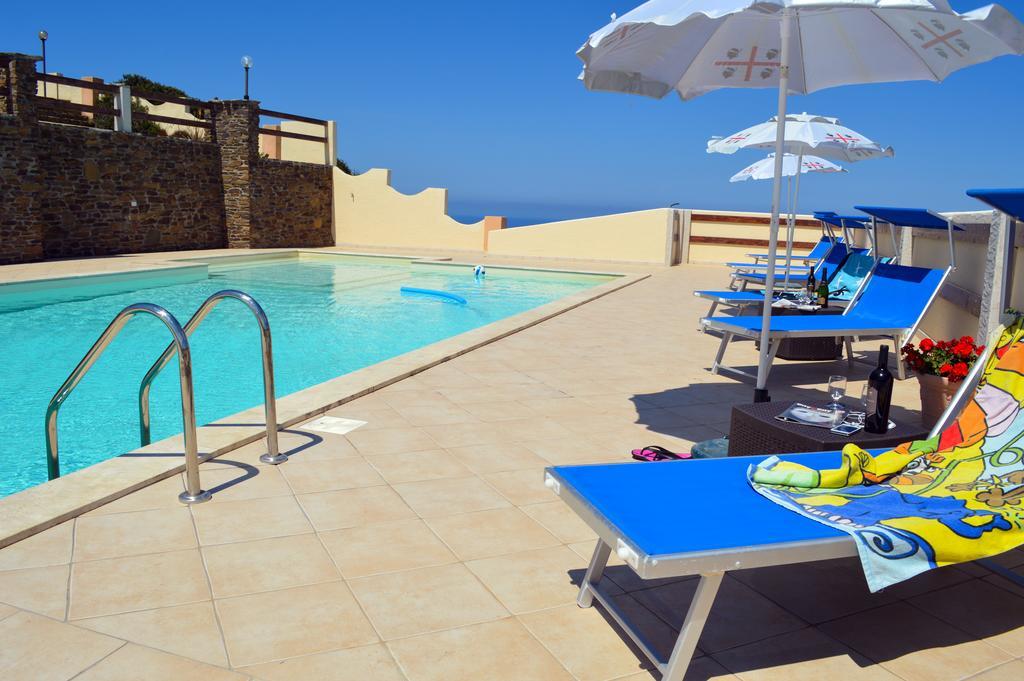 Agriturismo Finagliosu Palmadula Ngoại thất bức ảnh